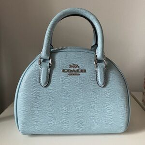 Coach Sydney satchel crossbody